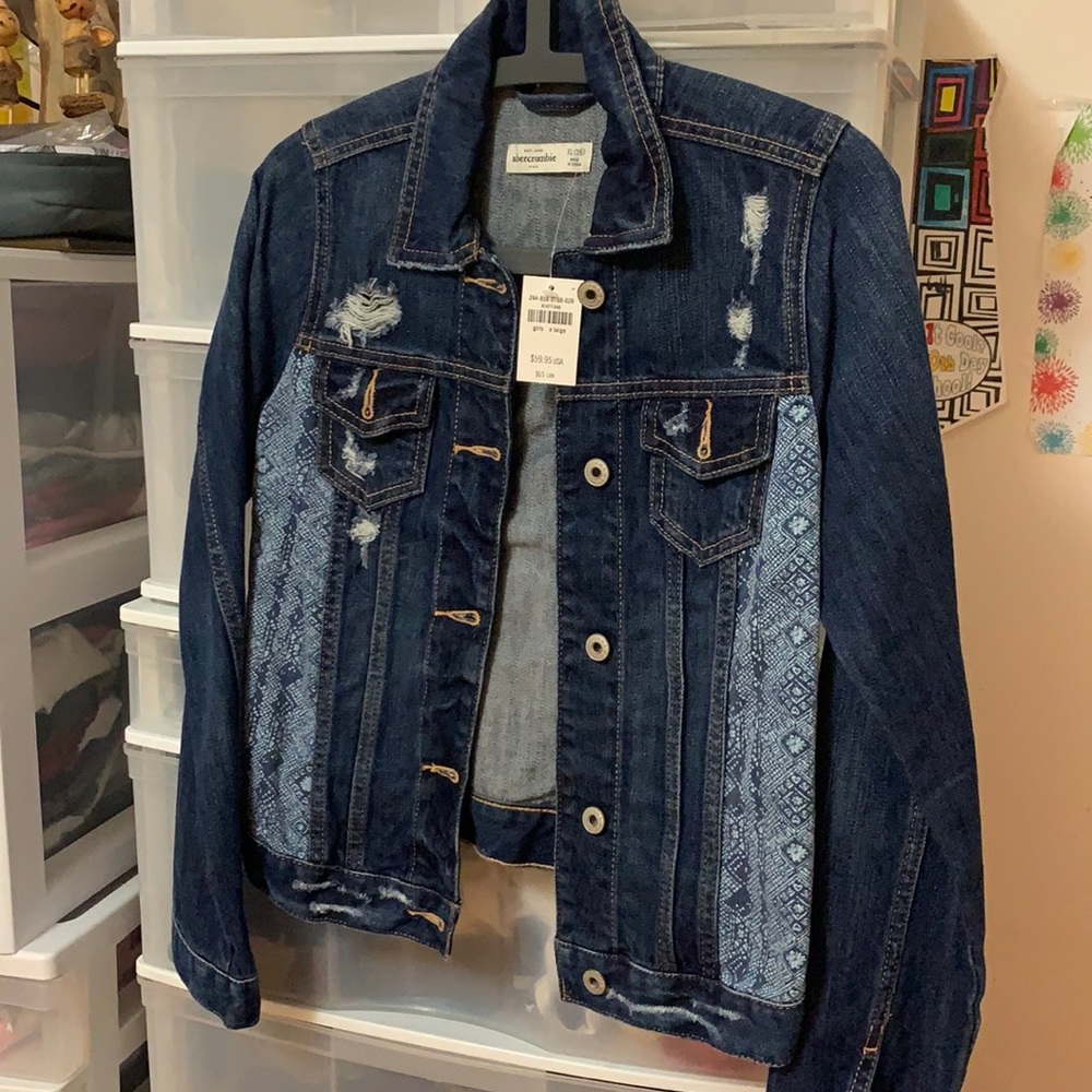 Brand new Abercrombie Jeans jacket Size XL 16